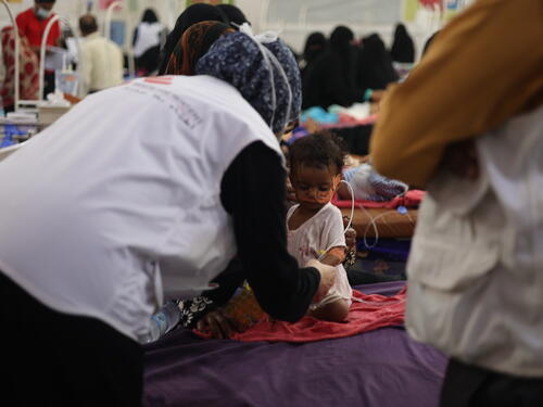 Treating Malnutrition in Abs Hospital, Yemen Treating Malnutrition in Abs Hospital, Yemen