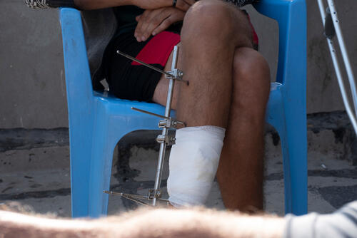 MSF cares for wounded protesters in Baghdad MSF cares for wounded protesters in Baghdad