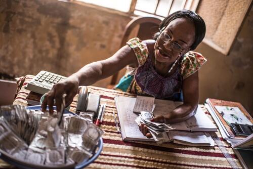 MSF HIV Clinics in Kinshasa, DRC