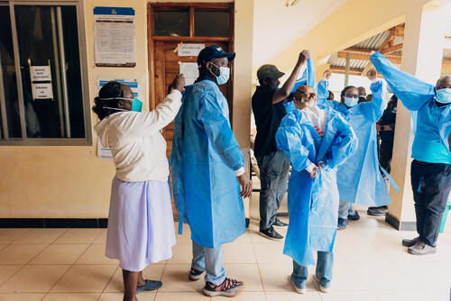 MSF SUPPORT TO THE MINISTRY OF HEALTH TOWARDS THE MARBURG HAEMORRHAGIC FEVER OUTBREAK - TANZANIA MSF SUPPORT TO THE MINISTRY OF HEALTH TOWARDS THE MARBURG HAEMORRHAGIC FEVER OUTBREAK - TANZANIA